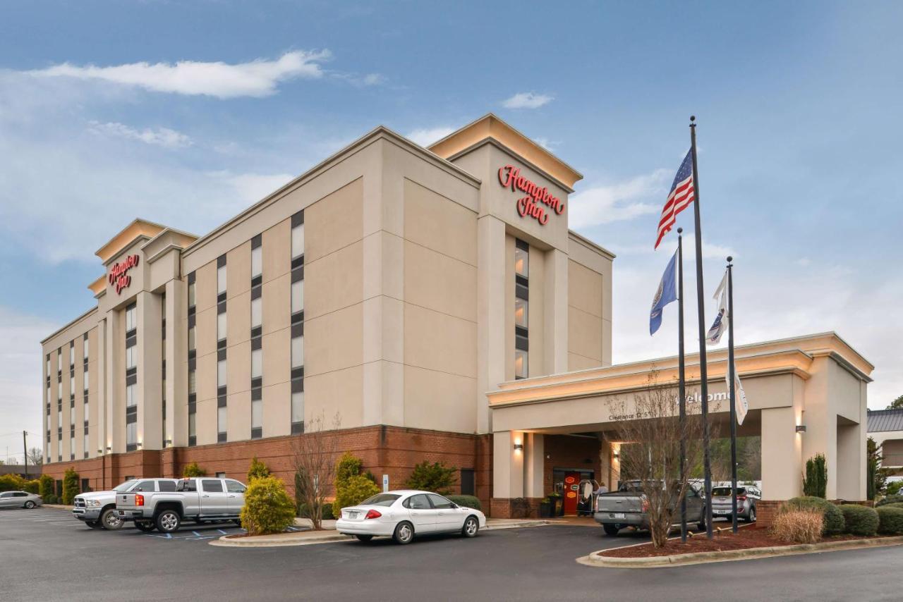 Hampton Inn Эмпория Экстерьер фото